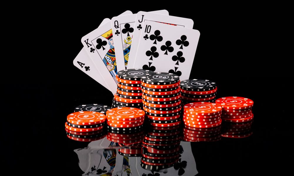 Jugar y Divertirte en Póker